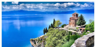 Η αρετή των άλλων αρωματίζει κι εμάς