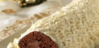 Κορμός με σοκολατένια κρέμα κάστανου και επικάλυψη λευκής σοκολάτας