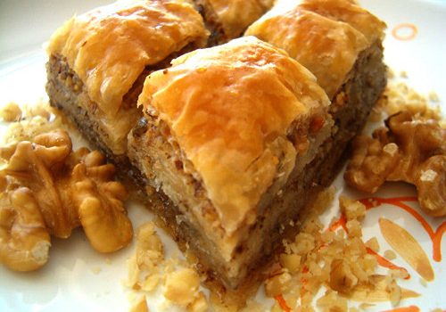 Σαμσάδες ο Σμυρνέικος μπακλαβάς