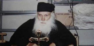 Όταν ο Γέροντας Εφραίμ έφτασε στα πρόθυρα του θανάτου και ζήτησε τον λόγο από την Παναγία!