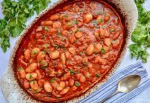 Γίγαντες πλακί στο φούρνο