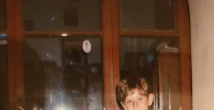 Ὑπάρχουν πολλοὶ Χριστιανοὶ ποὺ ἐκκλησιάζονται, ἀγαθοεργοῦν καὶ προσεύχονται, ἀλλὰ δὲν κοινωνοῦν