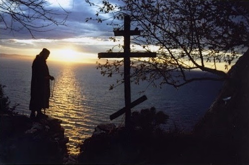 Βασανίζεται το δαιμόνιο όταν λέμε την Ευχή... Κύριε Ιησού Χριστέ Ελέησον με