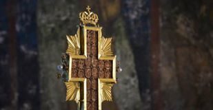 Μόνο δύο πράγματα δεν θα σε αφήσει να κάνεις ο πονηρός…