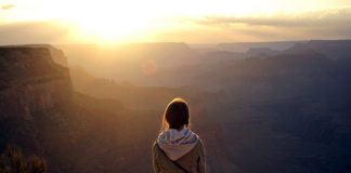 Πρόσεχε τις σκέψεις σου γιατί έχουν ακουστεί στον ουρανό