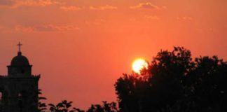 Γινόταν κάποτε η λιτανεία των Τιμίων Λειψάνων κάποιου Αγίου