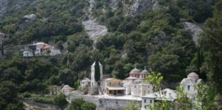 Αόρατοι ασκητές : Πρόκειται για ομάδα ασκητών, οι οποίοι είναι εφτά …