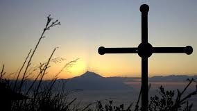 Η τήρησή της είναι πρόξενος ευλογίας και η παράβαση επιφέρει δοκιμασίες και όλεθρο