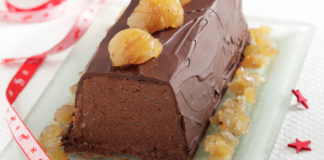 Σοκολατένιος κορμός με κάστανο