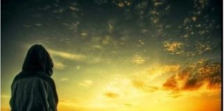 Η κολακεία είναι αποκρουστική κακία, καλυμμένη με το προσωπείο της φιλίας