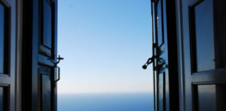 Η επιεικεία και η αυστηρότητα προς τον εαυτό μας και τους άλλους…