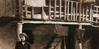 Έχει ο Θεός ! Έχει ο Θεός !