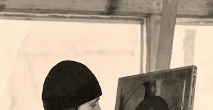 Στις παλαιότερες εποχές, υπήρχαν άνθρωποι αγιασμένοι, που αγιογραφούσαν εικόνες με πολλή νηστεία και προσευχή