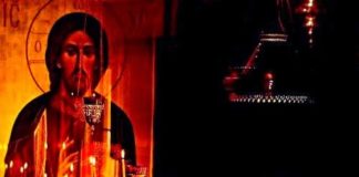 Έχει ο Θεός