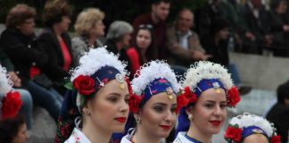 Έθιμο «Λαζαρίνες» Σάββατο του Λαζάρου στη Λευκοπηγή Κοζάνης