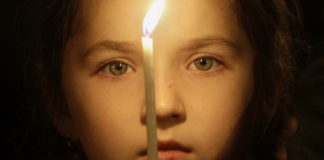 Κυριακή Σταυροπροσκυνήσεως-Ας μην επιτρέψουμε στην κατάθλιψη και την απελπισία να κυριαρχήσουν