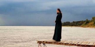 Η απομόνωση δεν είναι φιλία με τον Θεό, αλλά φιλία του μοναχού με τον εαυτό του