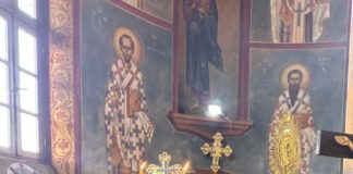 Ρόδος : Πλήθος κόσμου, στην Θ. Λειτουργία την Κυριακή της Σταυροπροσκύνησης, στον Ι. Ιδρυματικό Ναό του Αγίου Τρύφωνος (Φωτογραφίες)