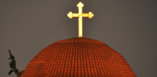 Τη μεγαλύτερη απόδειξη της ζωντανής παρουσίας του Χριστού την καταθέτουν όσοι πολεμούν τον Χριστό και την Εκκλησία Του με λύσσα…!