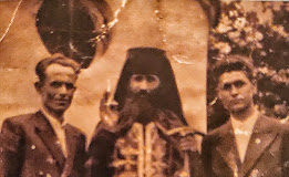 Παιδί μου, η προσευχή είναι όπλο κατά του διαβόλου, μή την αφήσεις ποτέ