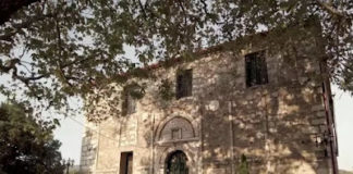 Το άγνωστο περίκλειστο εκκλησάκι – τάμα του Γέρου του Μωρία