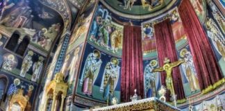 Το Αρτοφόριο και η Ακοίμητη Κανδήλα