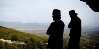 «Με έστειλε ο Θεός να σας δείξω τι του βραμάει»