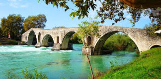 Δείξε μου τον δρόμο της αρετής