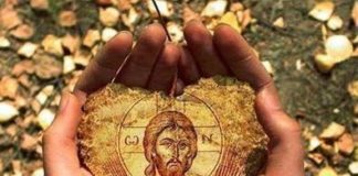 «Για μια φορά σκέφτηκες κάποιον άλλο εκτός από τον εαυτό σου;»