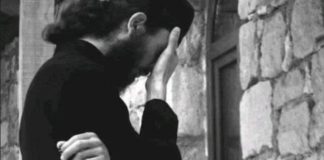 Ὅποιος σκεπάσει ἁμαρτία ἀδελφοῦ του, θά σκεπάσει καί ὁ Θεός τίς δικές του ἁμαρτίες