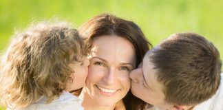 Πόσο σιωπηλή είναι η μητέρα ;