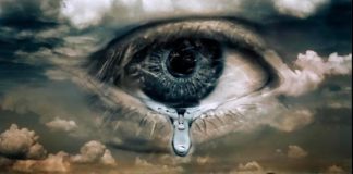 Ὁ πόνος ὀργώνει βαθιὰ τὴν ψυχή