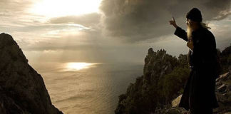 «Κατά τις έσχατες ημέρες θα αναδείξει ο Θεός βασιλιά κάποιο φτωχό… Θα βασιλεύσει η ευτυχία όπως στην εποχή του Νώε…»