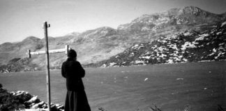 Γέροντα, γιατί, ενώ ζητώ κάτι με πίστη, δεν το δίνει ο Θεός;