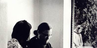 «Αχ πάτερ μου, εγώ δεν πάω στην Εκκλησία ! Πάω μόνο σε ξωκλήσια και ανάβω ένα κεράκι»