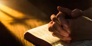 «Όταν πηγαίνεις να κάνεις την προσευχή σου, να θυμάσαι τα πάθη σου..»