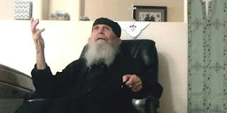 «Ενοχλείτε τον Θεό με το να φωνάζετε προς βοήθειά σας…»