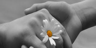 Υπάρχουν άνθρωποι…