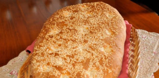 Τι συμβολίζει η λαγάνα ;