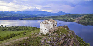 Αγοράζει ψυχές