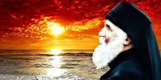 Άγιος Παΐσιος: «Ό,τι έχει μια ψυχή, αυτό και μεταδίδει…»