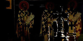 Κοινώνησε με φόβο Θεού. Αλλιώς, μείνε μακριά…