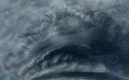 Σε δύσκολες στιγμές, όταν αποτύγχαναν όλες οι προσπάθειες…