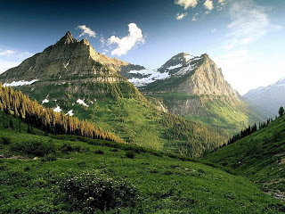 487895-mountains-wallpaper-6