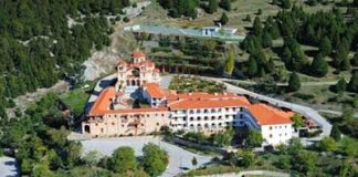 Παναγία Μαλεβή: Επί μισόν αιώνα η εικόνα της αναβλύζει Μύρο