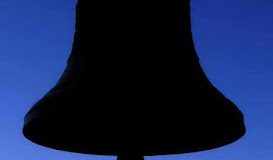 Όλες οι απολαύσεις είναι ένα ψέμα, εάν ο θάνατος αποτελεί για μένα και για σένα τον τελευταίο σταθμό αυτού του κόσμου