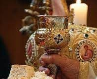 Όλες οι ψυχές πέφτουν μέσα στο Άγιο Ποτήριο