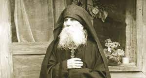 Νά ἀφήνης τόν ἑαυτό σου στό χέρι τοῦ Θεοῦ, ὅπως ὁ πηλός εἶναι στά χέρια τοῦ ἀγγειοπλάστη