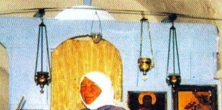 Η ιστορία της Κυράς της Ρήνειας.: Η γυναίκα που ζούσε μόνη της επί 54 χρόνια σε ακατοίκητο νησί απέναντι απ’ τη Μύκονο