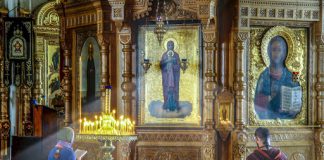 Όλες οι ψυχές πέφτουν μέσα στο Άγιο Ποτήριο